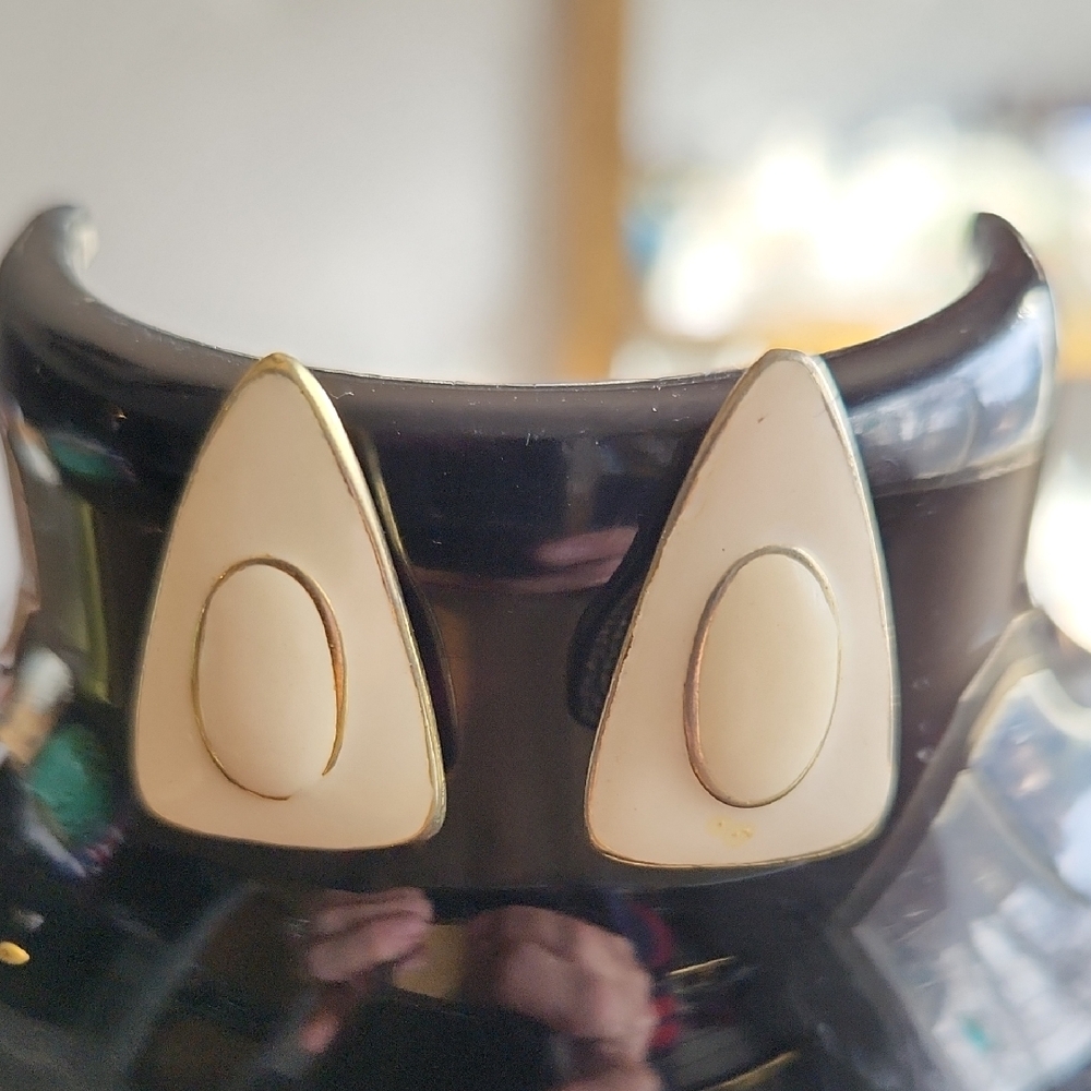 Cream and Gold Geometric Earrings Enamel Post Earrings 80's Luxury Look